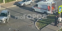 В историческом центре Кирова мотоциклист попал в жесткую аварию с иномаркой - ProGorod.Ru