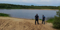 Полицейские Сыктывкара во время рейдов обнаружили на берегу пьяных подростков - Bnkomi.Ru