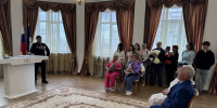 Специалисты отдела по Иркутскому району службы ЗАГС Иркутской области поздравили Анкудиновых Олега Леонидовича и Галину Ивановну золотым юбилеем (50 лет) семейной жизни - Служба ЗАГС