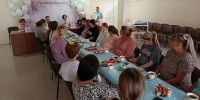 В перинатальном центре Омской областной больницы провели встречу для будущих мам - 12 канал
