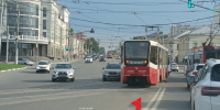 На улице Октябрьской в Туле утром 5 августа встали трамваи - ТК Первый Тульский