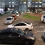 В Красноярске автоледи во дворе дома сбила неожиданно выбежавшего из-за машин мальчика - ИА Запад24