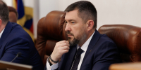 Первый заместитель председателя Законодательного Собрания Челябинской области Денис Моисеев – об открытии новой детской хоккейной школы - Законодательное Собрание