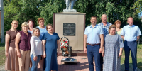 В честь 83-й годовщины освобождения города Орла и области от немецко-фашистских захватчиков коллектив Хотынецкого районного суда Орловской области почтил память героев - Хотынецкий районный суд