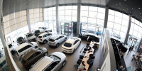 За год новые авто в России прибавили в цене 9% - Реальное время