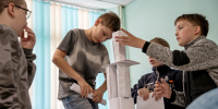 Профориентационными тренингами заняты школьники в детских лагерях «Балтийского берега» - Комитет по образованию