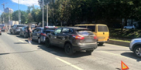  5 августа текущего года в 12:15 водитель автомобиля Nissan Qashqai., осуществляя движение  по улице Ново-Садовой, не выбрав безопасную дистанцию столкнулся с автомобилем Kia Rio. - НИА Самара
