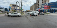 Маленькую девочку увезли в больницу после ДТП у «Алимпика» в Астрахани - Punkt-a.info