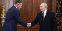 Президент РФ Владимир Путин встретился с Александром Шуваевым - Сетевое издание Знамя 31