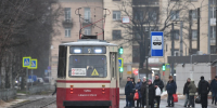 Стандарт помощи маломобильным пассажирам на транспорте приняли в Петербурге - Комсомольская правда