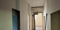 Подрядчика обязали вернуть 760 тысяч руб. за некачественный ремонт поликлиники - Газета Красноярский рабочий