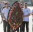 В День освобождения города белгородцы несут цветы к мемориалу «Скорбящая мать» - БелПресса