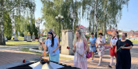 В преддверии празднования Дня города и 83-й годовщины освобождения Грайворона от немецко-фашистских захватчиков прошла церемония возложения цветов к Вечному огню на Мемориале Славы. - Комплексный центр социального обслуживания населения