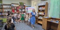 Светофор в гостях у дошколят - Буденновская ЦБС