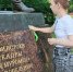 Молодежная палата района Хамовники провела мемориально-патронатную акцию у памятника летчикам дальней авиации - Район Хамовники