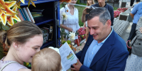 На Театральной площади в Курске открылась новая точка книгообмена - Курская правда