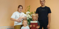 Многодетная семья в Курганской области называет детей по особенной традиции - Область 45