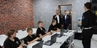 В рамках проекта «Диалоги с героями» сочинские школьники встретились с Героем России Евгением Мосейко - Sochi.Com