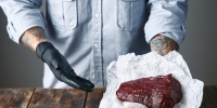 В Новосибирской области из продажи изъяли более 1,4 тонны опасной мясной продукции - Сиб.фм