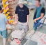 В Бурятии молодые люди стащили из магазина пиво и продукты и махнули на озеро - Газета Номер один