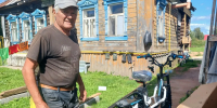 В Ярославской области жители купили 74-летнему дворнику электровелосипед - YarNews.Ru