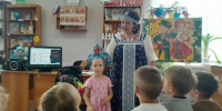 Исторический час «Русский кокошник: символы, исторические факты» прошёл в библиотеке села Ясная Поляна - Кузнецкий район