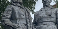 Знамя покраснело от стыда за назаровские власти: за отведенный на реставрацию «Братской могилы» год ничего не сделано - ИА Запад24