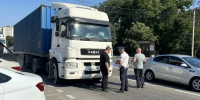 Час расплаты настал: в Новороссийске дальнобойщики получили десятки штрафов за езду по городу в запрещенное время - Ngnovoros.Ru