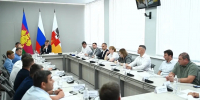 Наумов провёл итоговое совещание по школам и садикам в Краснодаре - ТК Краснодар