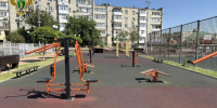 На Ставрополье на девочку рухнула деталь тренажера: у нее сломаны пальцы - Bloknot-Stavropol.Ru