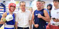 Вениамин Кондратьев посетил тренировочный центр «Чемпион» в «Городе спорта» в Краснодаре - Департамент информационной политики