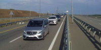 Перед Крымским мостом появилась очередь на въезде на Кубань 31 июля - SochiStream.Ru
