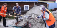 Волонтёры регштаба #МЫВМЕСТЕ помогают жителям Тюменской области в зоне паводка - MegaTyumen.Ru