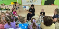 «И девчонки, и мальчишки – все на свете любят книжки» – литературную встречу провела Виктория Ковалева, библиотекарь Любанской библиотеки семейного чтения. - Межпоселенческая ЦБС