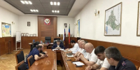На очередном приёме граждан по личным вопросам глава Табасаранского района рассмотрел более 15 обращений - Голос Табасарана