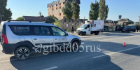 Женщину и ребенка сбил автомобиль на трассе в Дагестане - M24.Ru