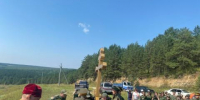 Поклонный крест установлен в селе Бельск Черемховского района Иркутской области - Baikal24.Ru