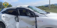 В Бурятии водитель автомобиля не пострадал после столкновения с поездом - ВостокТелеИнформ
