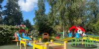 В Петрозаводске открылась инклюзивная игровая площадка для детей с особенностями развития - Gubdaily.Ru
