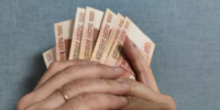 Рубль ждут новые испытания из-за геополитики, нефти и бюджетных правил - аналитик - IrkutskMedia.Ru