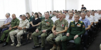 Герой России провел встречи с ветеранами СВО и школьниками в Северском районе - KrasnodarMedia