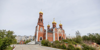 Митрополит Павел совершил крещение младенцев из многодетных семей г. Нижневартовска - Ханты-Мансийская Митрополия