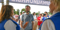 08.08.2026 | Виталий Королев в Калязине дал старт пятому этапу многодневной велогонки «Россия», которая впервые проходит в городах «Золотого кольца» - Правительство области
