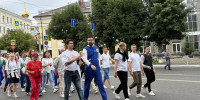 В Кирове прошло шествие физкультурников - Свойкировский.рф
