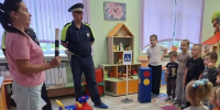 Липецкие госавтоинспекторы организовали занятие для малышей в селе Тростное - LipetskNews.Ru