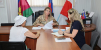 Депутат Елена Дорогинина провела плановый прием граждан Адлерского района - Городское Собрание