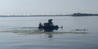 Плавающая техника собрала в Волге мусор и водоросли у набережной Саратова - Провинциальный телеграфъ