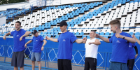Общегородской зарядкой открыли день физкультурника жители Вологды - Вологда.РФ