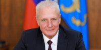 Александр Котов строителям: Именно вы создаёте пространство, где хочется жить, работать и растить детей - Собрание депутатов