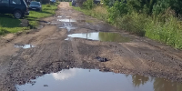 Деньги ушли, а ямы остались: дорога в Стулово остается в плохом состоянии - ЛДПР